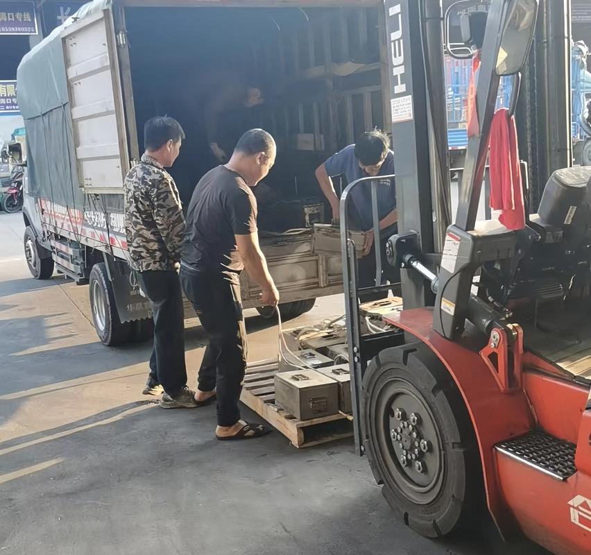 西昌貨運群西昌貨運公司